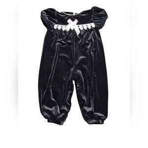 Vintage YOUNGLAND Baby Girl Romper 24 Mo. Black Velvet  pink bow white Lace
